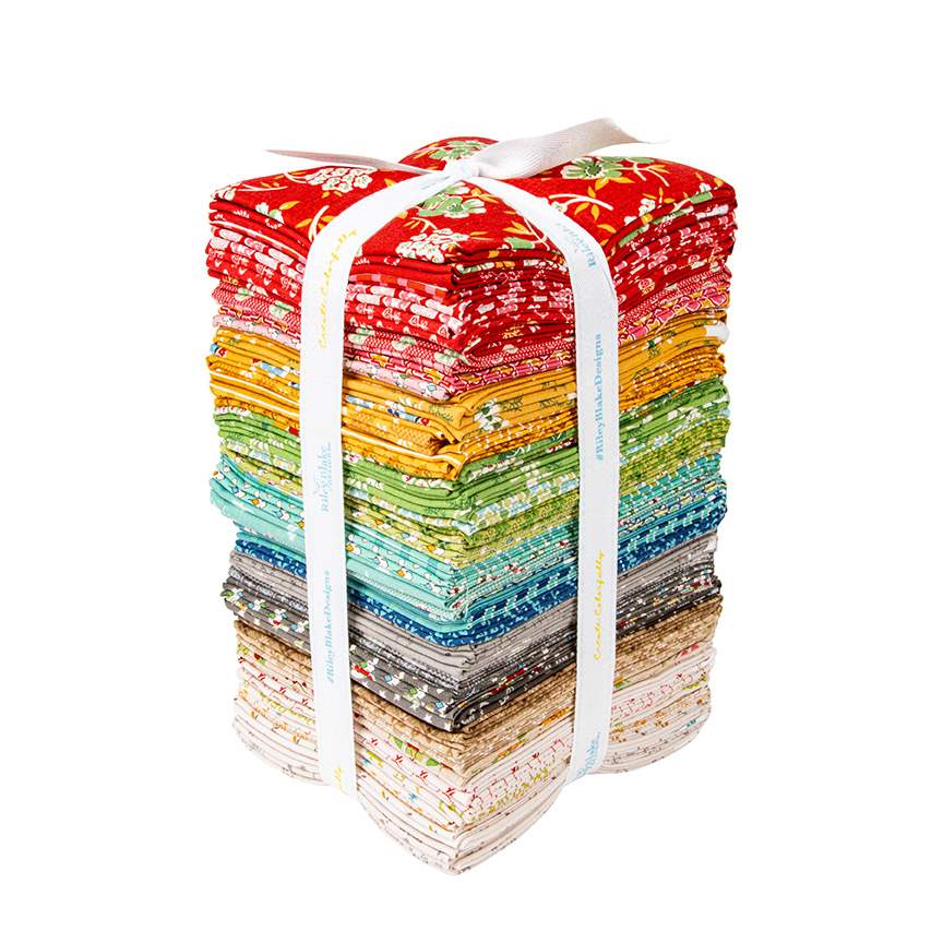 Riley Blake - Home Town Holiday Fat Quarter Bundle by Lori Holt – Quilt ...
