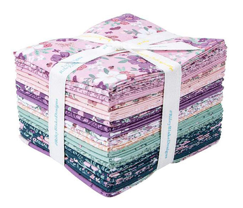 Riley Blake - Buds & Butterflies Fat Quarter Bundle – Quilt in a Day