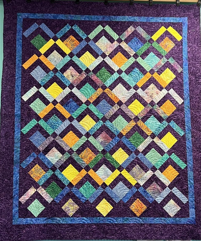 Three Layer Cake Quilt Pattern by Cozy Quilt Designs – Quilt in a Day