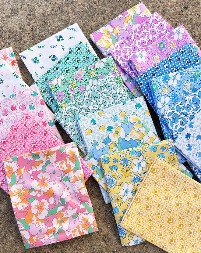 Buy Flowerhouse Gentle Petals Fat Quarter Bundle by Debbie Beaves for Robert Kaufman (fq-1898-20)