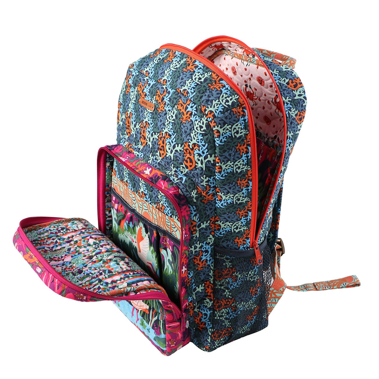 Leader of the Pack Backpack Pattern by Annie Unrein – Quilt in a Day