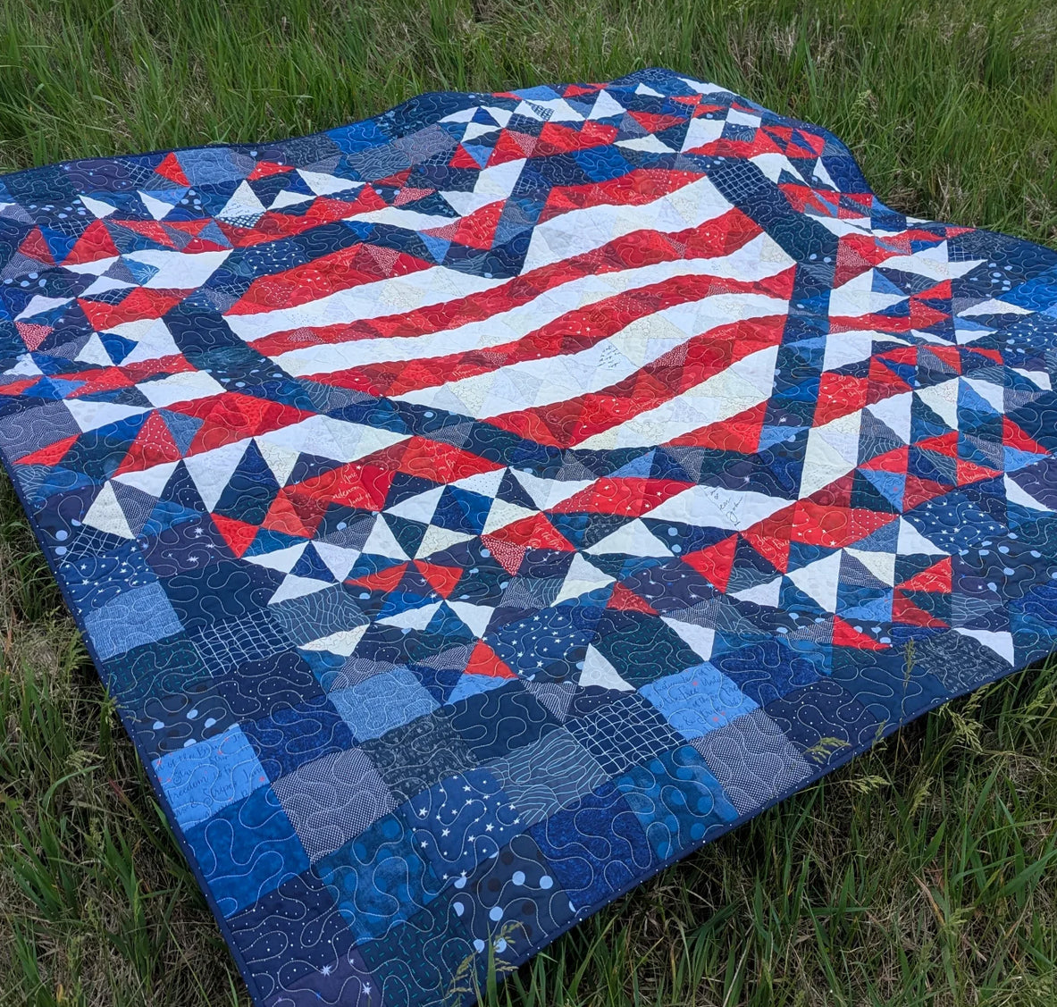 Imploding Heart Quilt Patriotic Exploding Heart Quilt Pattern by Laura Piland – Quilt in a Day