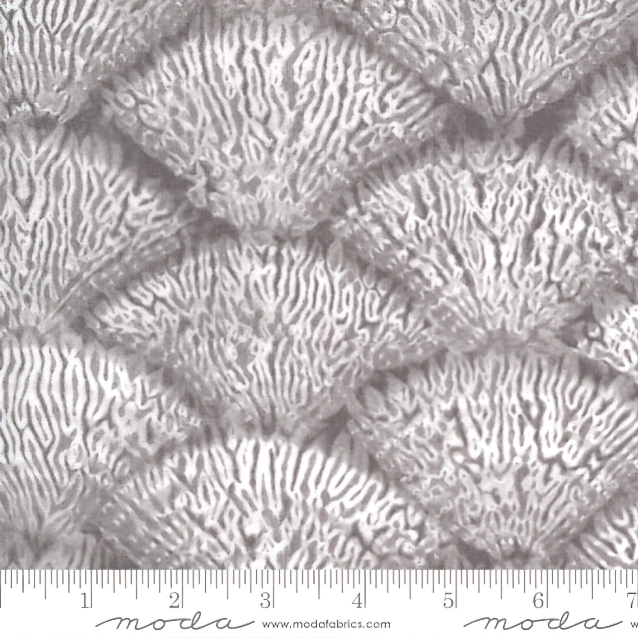 MODA FABRICS - Tochi Nami by Debbie Maddy - Kaishi - Grey - #5901-BT ...